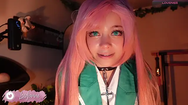 Snapshot of loIijanne chatting on 11.01.25 loIijanne online show from 11.01.25