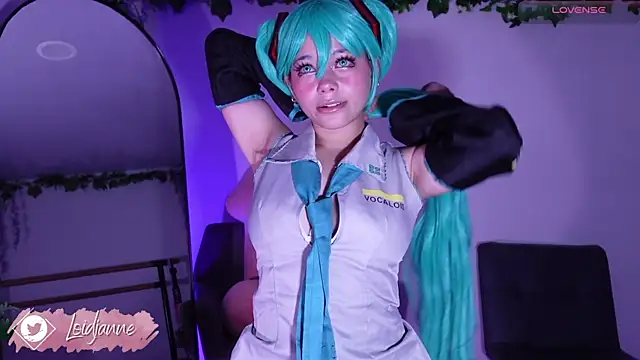 Snapshot of loIijanne chatting on 11.01.25 loIijanne online show from 11.01.25