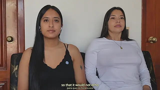 Snapshot of 2SummerLove1 chatting on 11.07.25 2SummerLove1 online show from 11.07.25