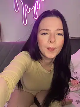 RoxiBlack online show from 04.17.26