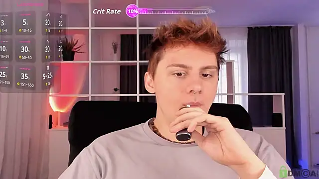 Snapshot of sunnyburn_boy chatting on 10.15.25 sunnyburn boy online show from 10.15.25