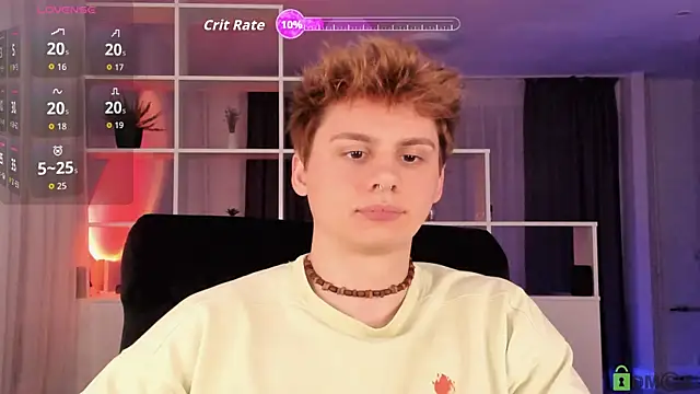 Snapshot of sunnyburn_boy chatting on 10.24.25 sunnyburn boy online show from 10.24.25