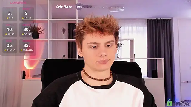 Snapshot of sunnyburn_boy chatting on 11.04.25 sunnyburn boy online show from 11.04.25