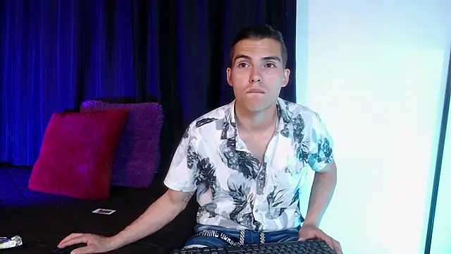  Tattoo Couple online show from 01.18.25