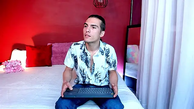  Tattoo Couple online show from 02.11.26