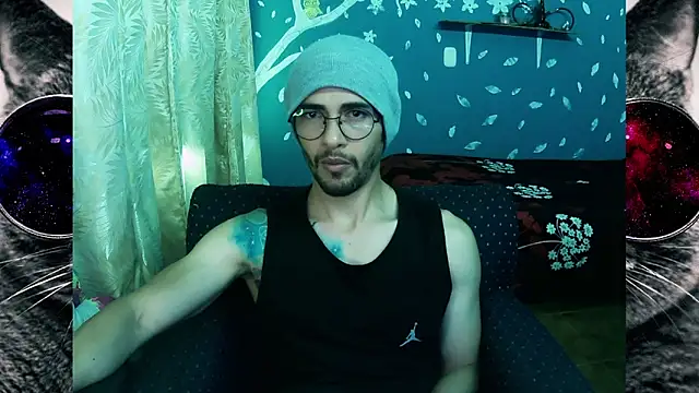 Snapshot of ponzothc chatting on 09.15.25 ponzothc online show from 09.15.25