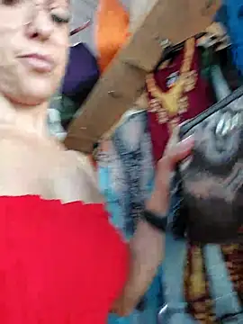 Snapshot of blondyruby chatting on 09.15.25 blondyruby online show from 09.15.25