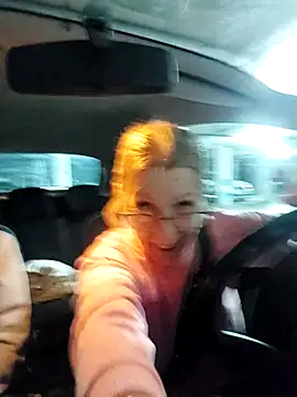 Snapshot of blondyruby chatting on 02.26.26 blondyruby online show from 02.26.26