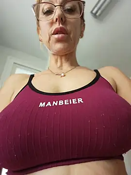 blondyruby online show from 05.15.26