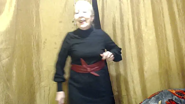 Snapshot of _Estelitta_5 chatting on 03.21.25 Estelitta 5 online show from 03.21.25