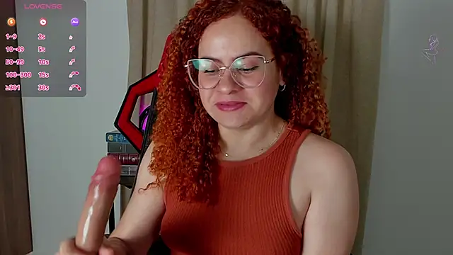 Snapshot of anita_hair chatting on 11.02.25 anita hair online show from 11.02.25