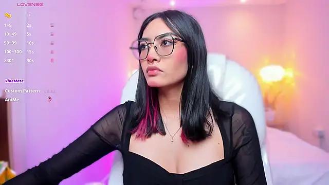 AzuraKindong online show from 03.20.26