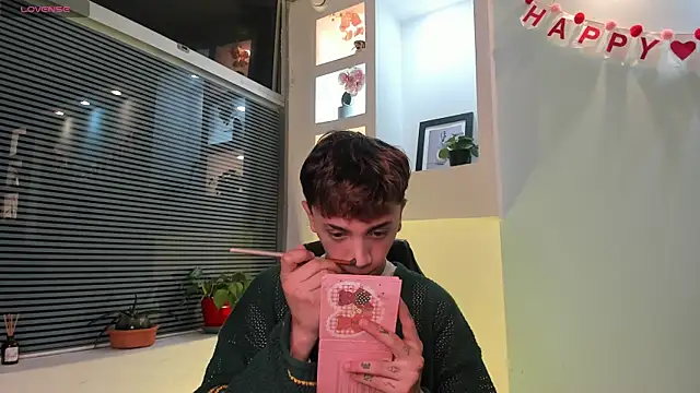 Snapshot of Tomy_Rox chatting on 02.07.26 Tomy Rox online show from 02.07.26