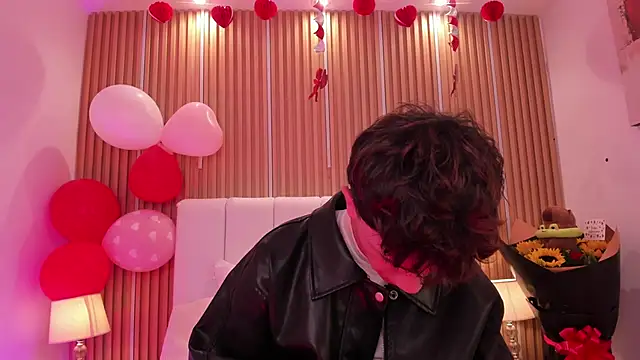 Snapshot of Tomy_Rox chatting on 02.14.26 Tomy Rox online show from 02.14.26