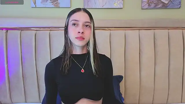 sophiia grey 1 online show from 10.09.25