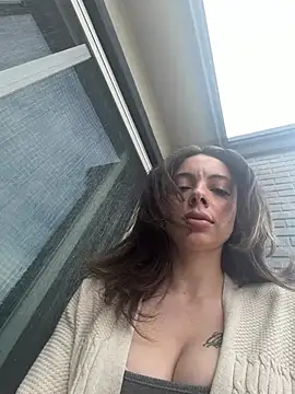 greedybratt online show from 04.13.26