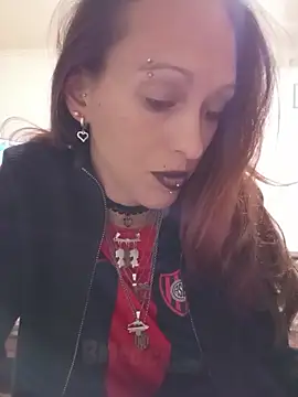 Snapshot of Zorrita_Fox chatting on 04.12.26 Zorrita Fox online show from 04.12.26