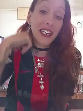 Snapshot of Zorrita_Fox chatting on 04.13.26 Zorrita Fox online show from 04.13.26