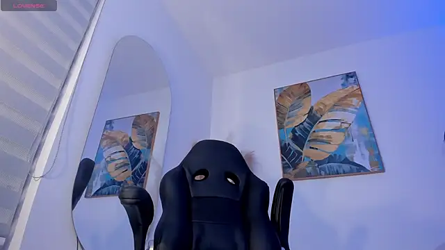 sarawinstone online show from 09.14.25