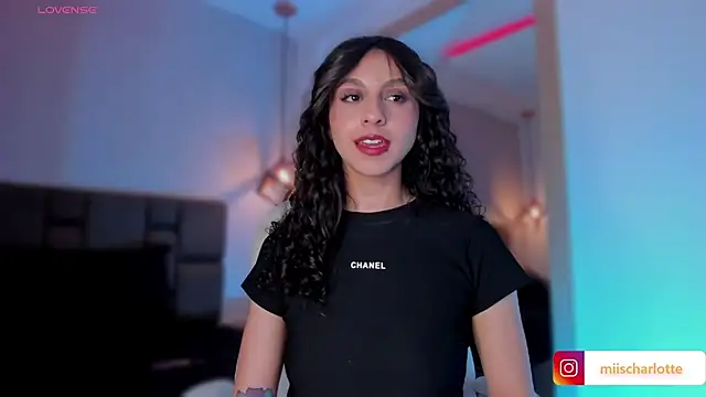 MiissCharlotte online show from 12.31.24