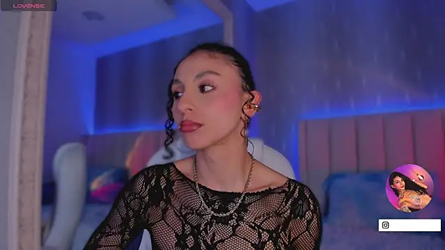 MiissCharlotte online show from 10.15.25