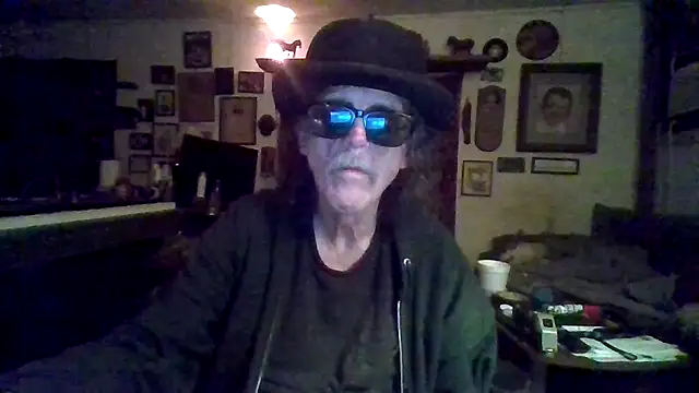 22Sub22 online show from 05.03.26