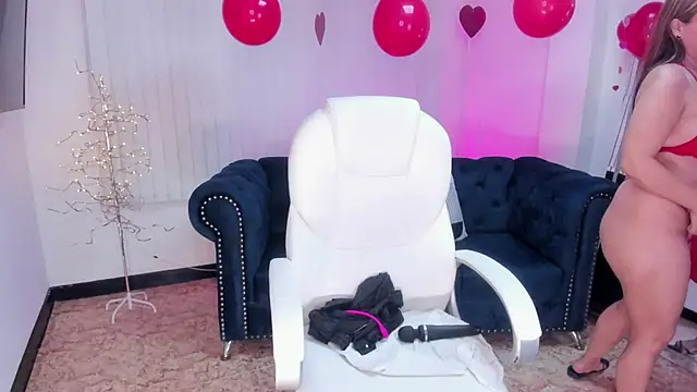 Aida adams online show from 02.13.25