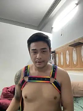 Snapshot of Asianhif chatting on 10.27.25 Asianhif online show from 10.27.25