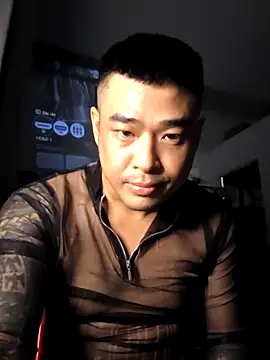 Snapshot of Asianhif chatting on 12.16.25 Asianhif online show from 12.16.25