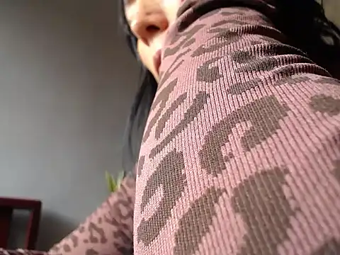 Laura martin  online show from 04.01.26