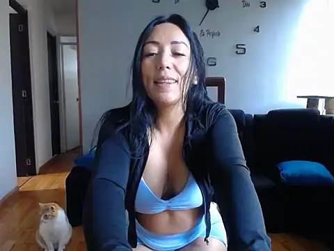 Laura martin  online show from 05.05.26