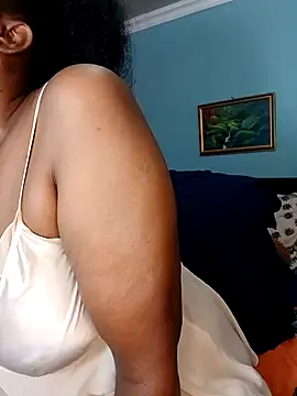 TALLNSEXY48 online show from 12.30.24
