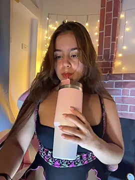 Juanelopez1 online show from 06.19.26
