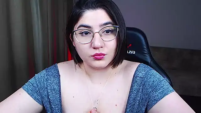 Crazy Bunya online show from 11.22.25