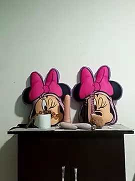 emilypoppy3 online show from 12.03.24
