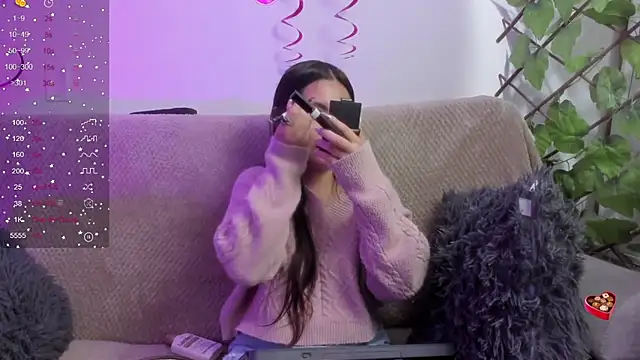 Snapshot of Murieel_69 chatting on 01.12.25 Murieel 69 online show from 01.12.25