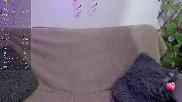 Snapshot of Murieel_69 chatting on 01.25.25 Murieel 69 online show from 01.25.25