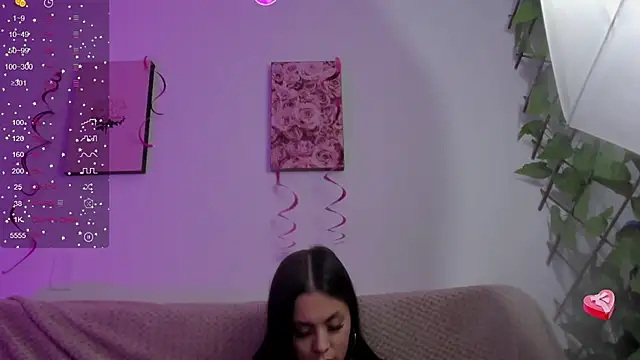 Snapshot of Murieel_69 chatting on 01.30.25 Murieel 69 online show from 01.30.25