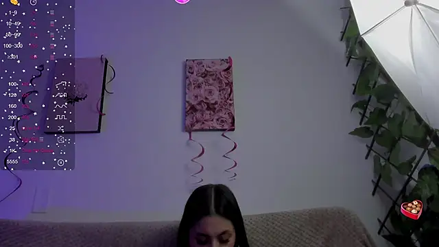 Snapshot of Murieel_69 chatting on 02.15.25 Murieel 69 online show from 02.15.25