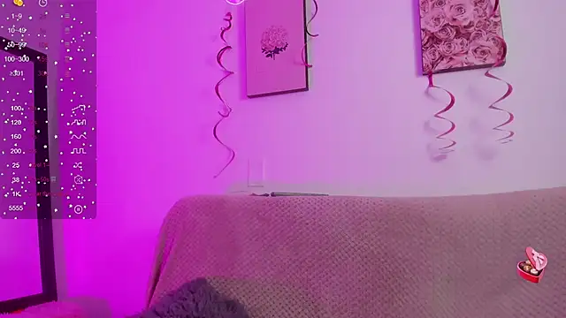 Snapshot of Murieel_69 chatting on 03.09.25 Murieel 69 online show from 03.09.25