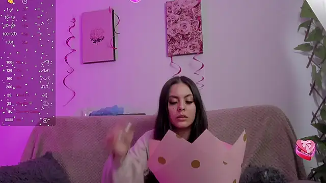 Snapshot of Murieel_69 chatting on 03.14.25 Murieel 69 online show from 03.14.25