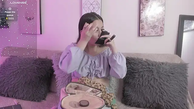 Snapshot of Murieel_69 chatting on 10.07.25 Murieel 69 online show from 10.07.25