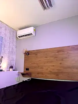 DeboraEvans online show from 10.21.25