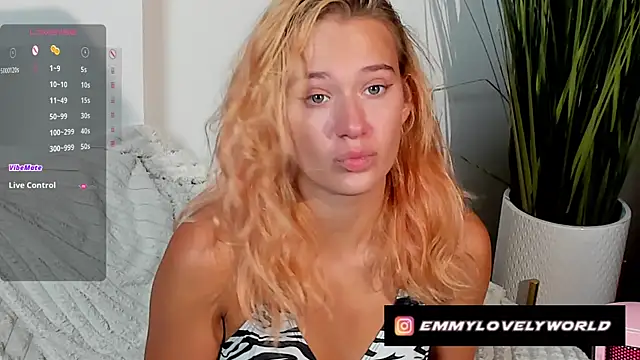 Snapshot of daughter_of_Ronaldo chatting on 10.09.25 daughter of Ronaldo online show from 10.09.25