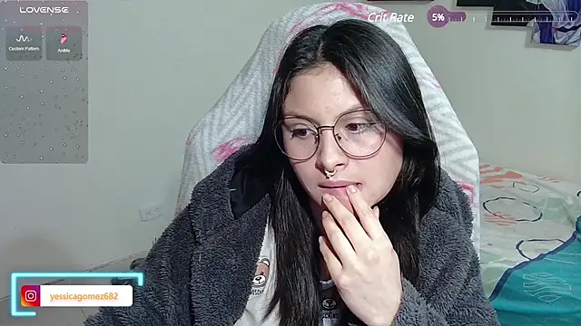Snapshot of jessica_gomez chatting on 03.04.25 jessica gomez online show from 03.04.25