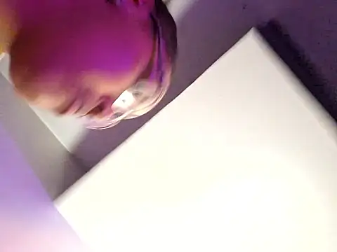 samone9 online show from 01.02.25