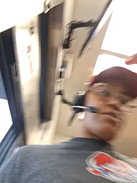 samone9 online show from 01.18.25