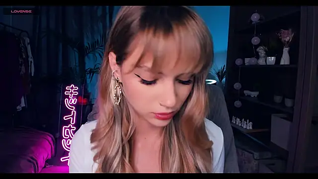 Snapshot of MelissaTetris chatting on 10.23.25 MelissaTetris online show from 10.23.25