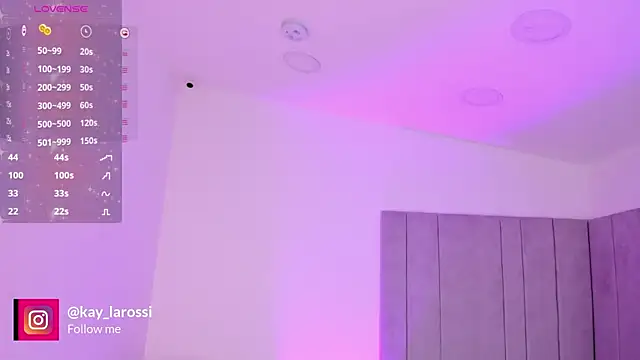 Snapshot of kaylarossi chatting on 12.18.24 kaylarossi online show from 12.18.24