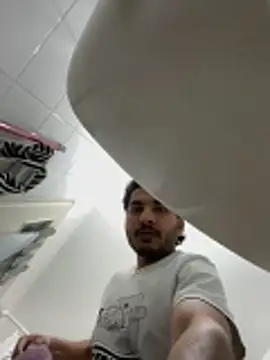 vinzpnr210 online show from 03.08.26